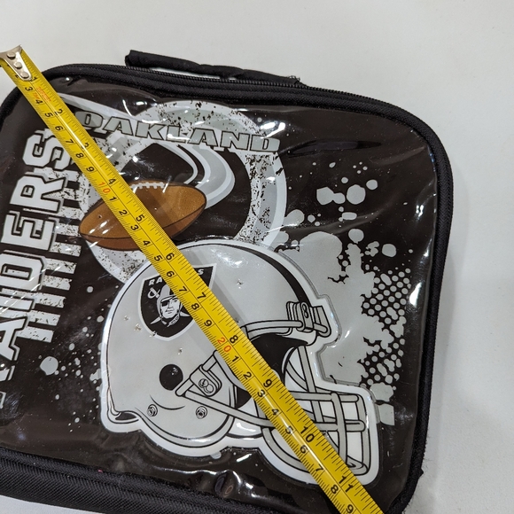 OAKLAND RAIDERS Insulated Lunchbox (FLAWS) - Picture 9 of 9